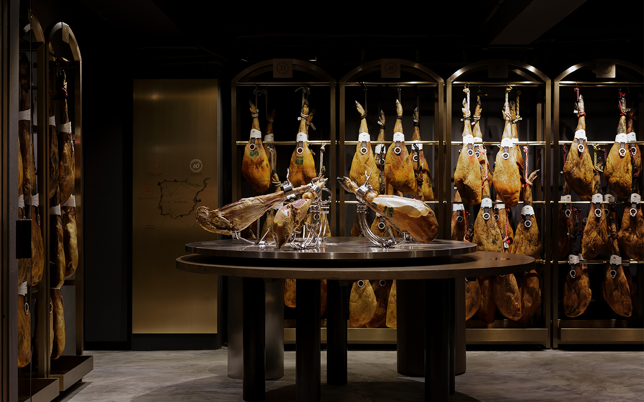The Cellar by Pata Negra House